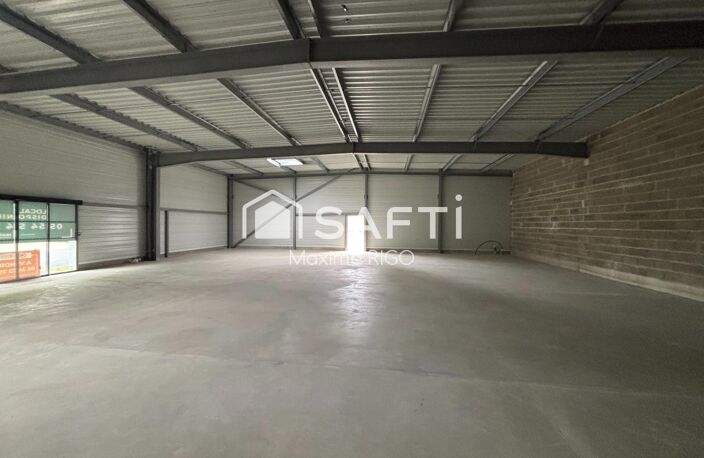 Local commercial neuf 307m² - FORTE VISIBILITÉ — photo 4