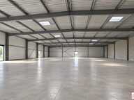 Local commercial neuf 1633m² en VEFA - FORTE VISIBILITÉ — photo 4