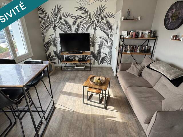 Vue mer & port pour ce bel appartement 2 chambres — photo du bien