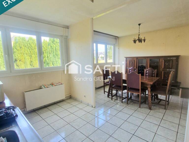 Maison avec 4 chambres, jardin et garage aux portes des frontières ! — photo 1