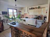 Maison de plain pied, trois chambres avec terrain et garage. — photo 4