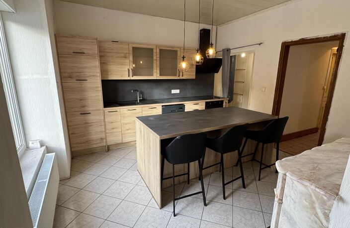 En exclusivité à Varennes-en-Argonne, maison 5 pièces. — photo 2
