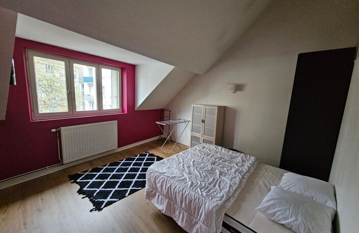 Appartement F3 duplex avec terrasse proche Centre Commercial 4 chemins et  Grand Marché Couvert — photo 5