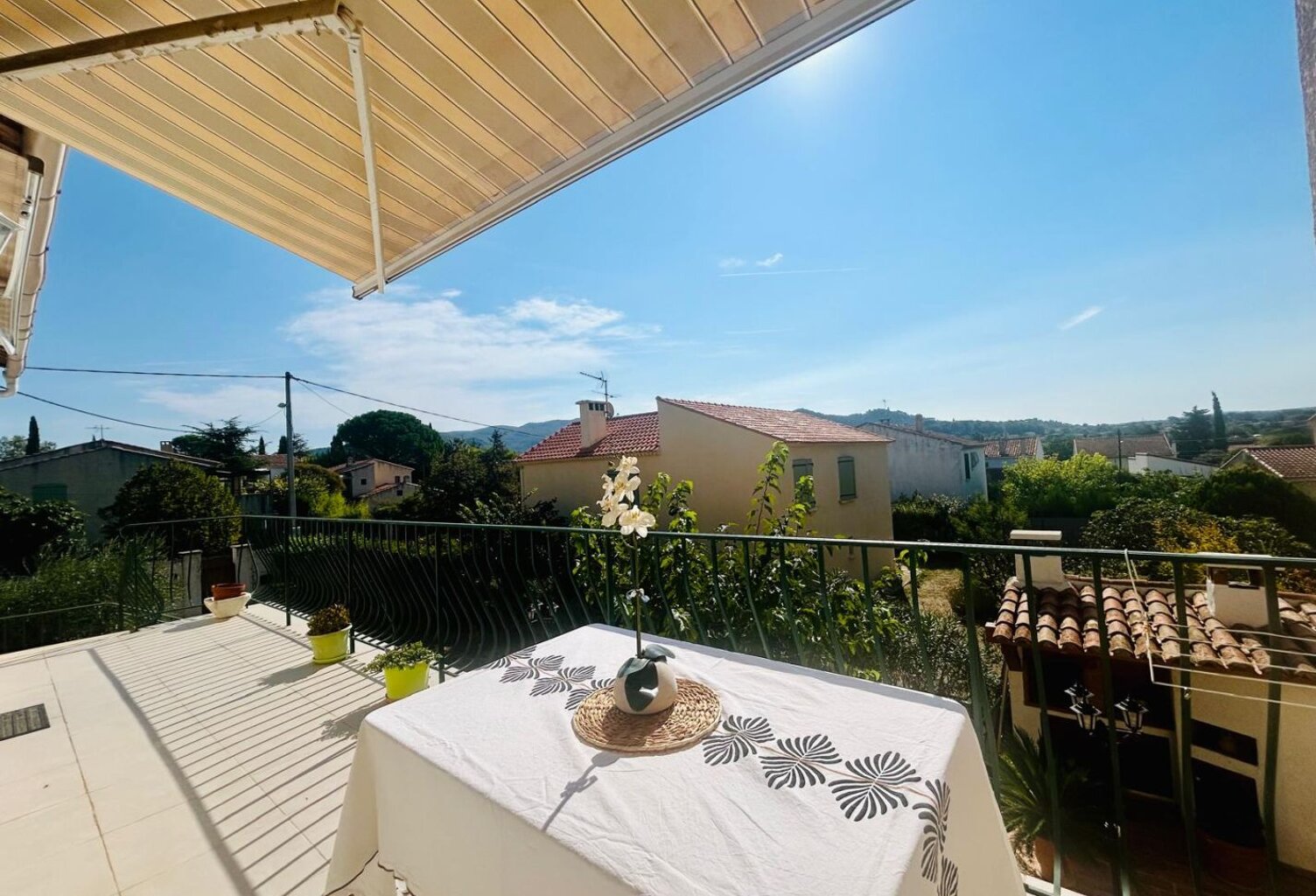 4 Pièces Haut de villa — photo 1