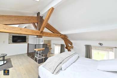 Appartement 5 pièces 695 €
