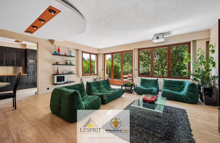 Maison d’architecte familiale avec jardin, terrasses et vue dégagée — photo 4