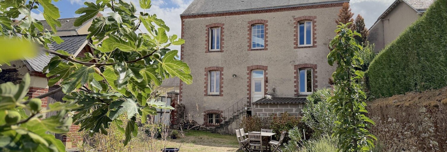 Maison 9 Pièces 189 m² à vendre à Segré-en-Anjou Bleu (49500)