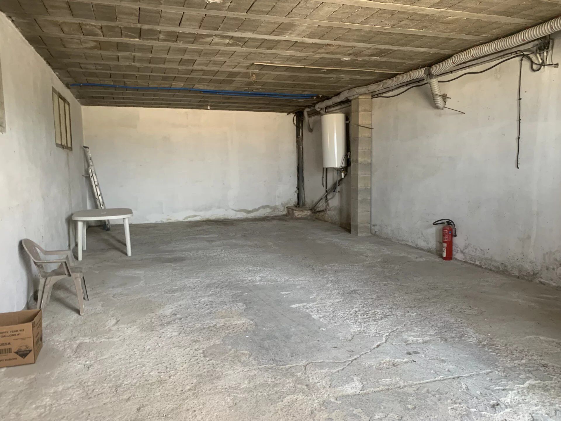 Parking 1 pièce 70 m² · à Perpignan · 70 m² · 500 €/mois