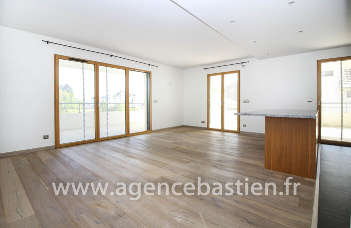 DIVONNE-LES-BAINS   Appartement 4 pièces 90,39 m2   Terrasse — photo 5