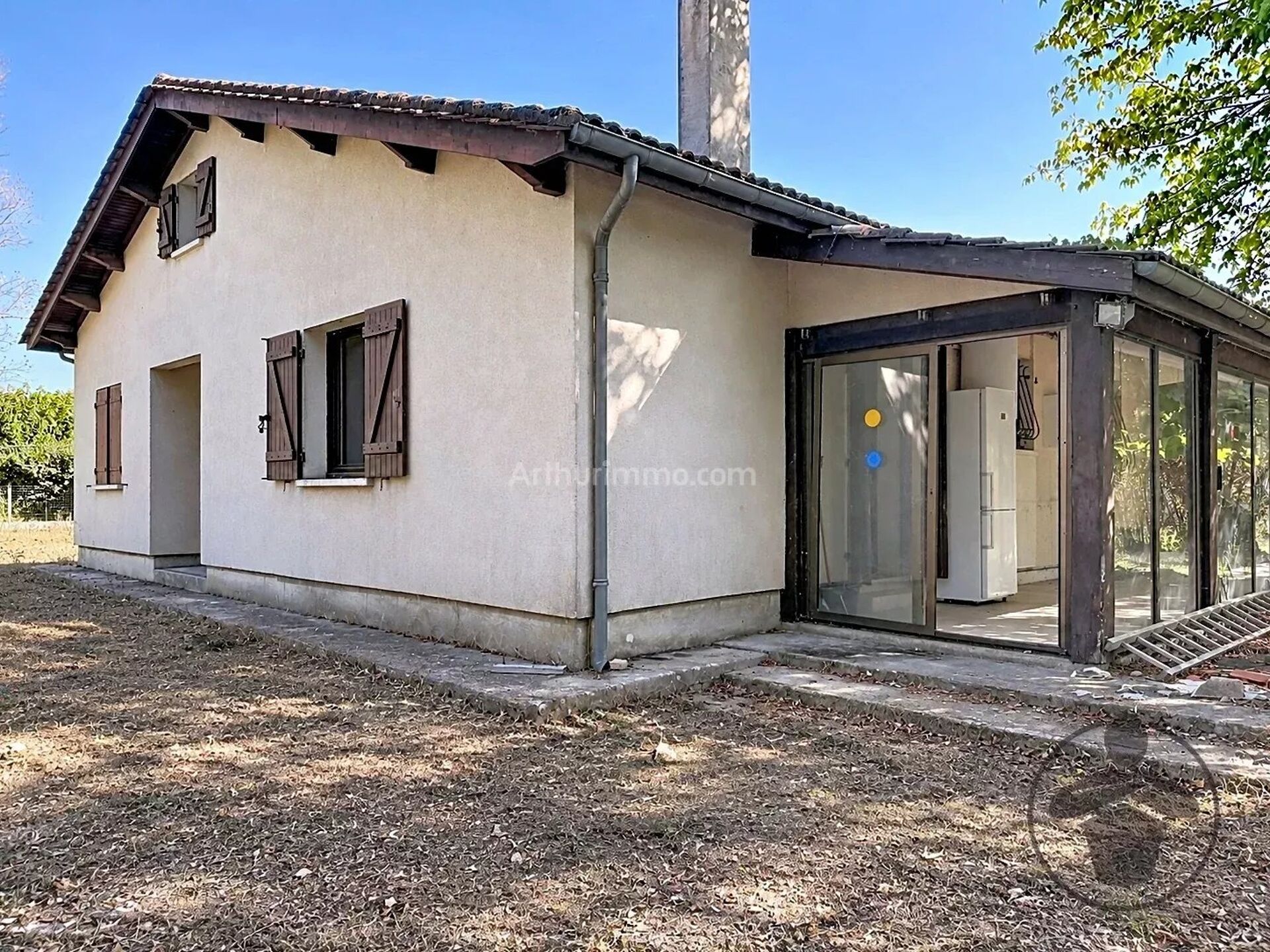 Acheter maison de 5 pièces 130 m² 180 000 € à Saint-Denis-de-Pile (33910) : une annonce Arthurimmo.com — 2