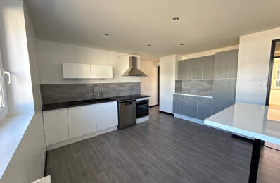 APPARTEMENT RECENT AVEC BALCONS — photo du bien
