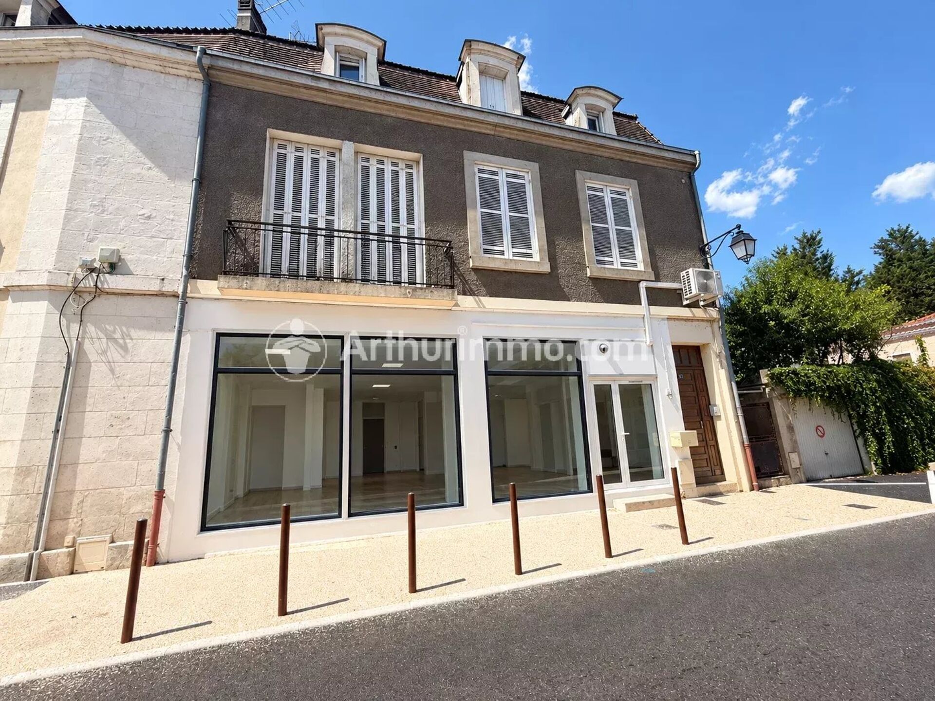 Immeuble 10 pièces 183 m² · à Saint-Astier · 183 m² · 157 500 €