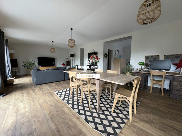 Belle maison familiale entièrement rénovée. — photo du bien