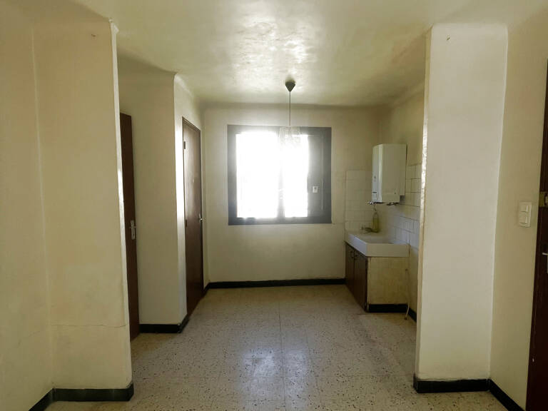 A vendre T2 avec deux garages — photo 1