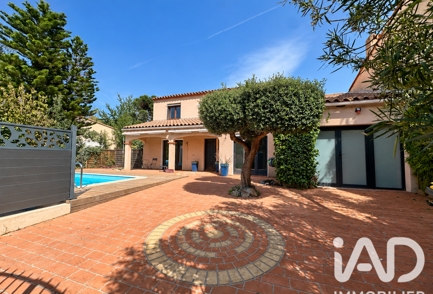 Vente Maison/villa 8 pièces — photo 1
