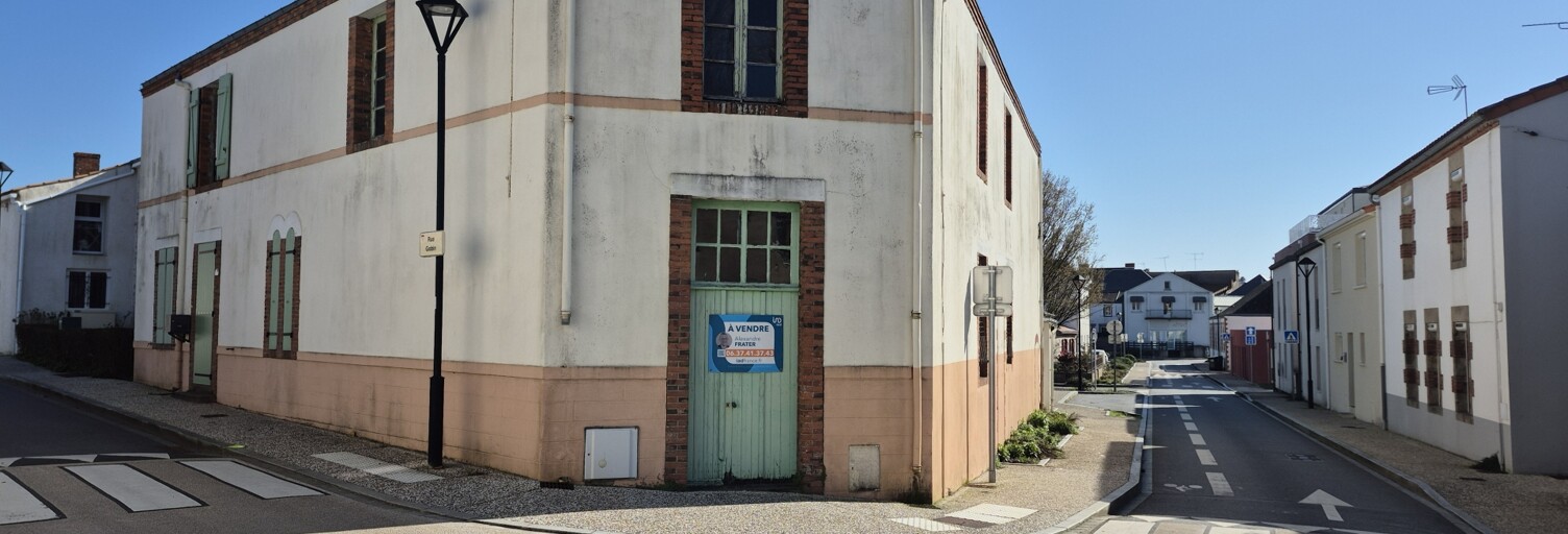 Maison 5 Pièces 400 m² à vendre à Aizenay (85190)