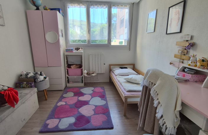 Vente Appartement 5 pièces — photo 2