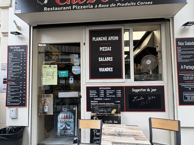 Restaurant — photo 1
