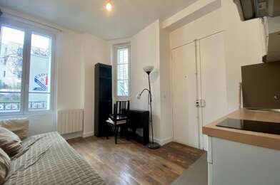 Appartement 1 pièces 700 €