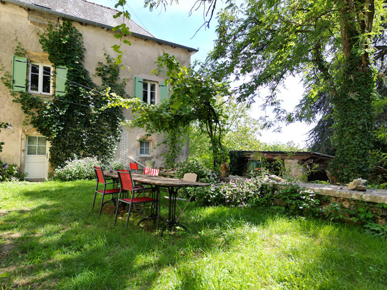 Maison de maître située sur la commune de Bozouls — photo 1