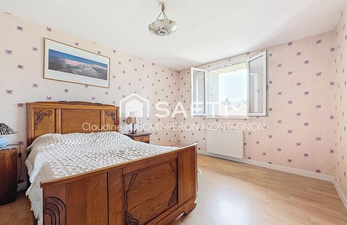 Rare, maison de ville sans vis à vis avec grande terrasse et garage, centre ville à pied — photo 4