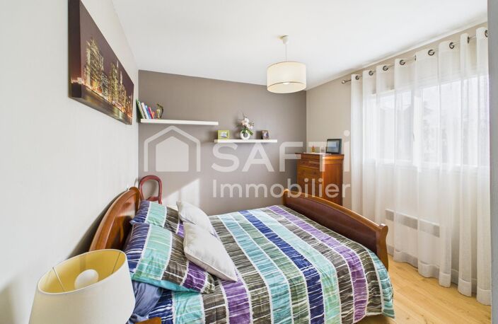Maison contemporaine avec piscine, studio indépendant et garage — photo 5