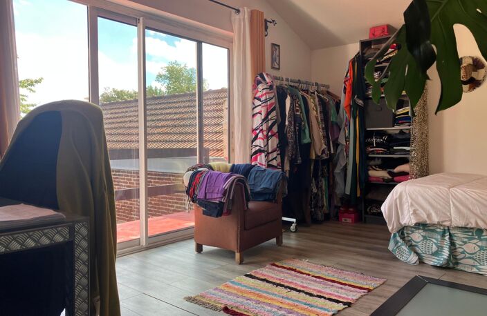 Maison avec jardin, terrasses, studio indépendant — photo 2