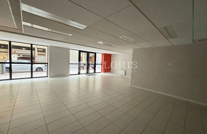 LOCAL COMMERCIAL à LOUER — photo 5