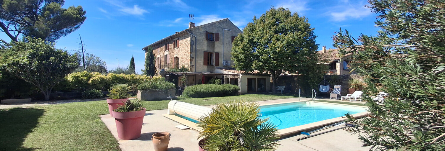 Maison 12 Pièces 250 m² à vendre à Grillon (84600)