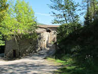 Ardèche : Vallée de l'Eyrieux Ensemble immobilier de 6 gîtes en pierre  sur un terrain de 705 m² — photo 3