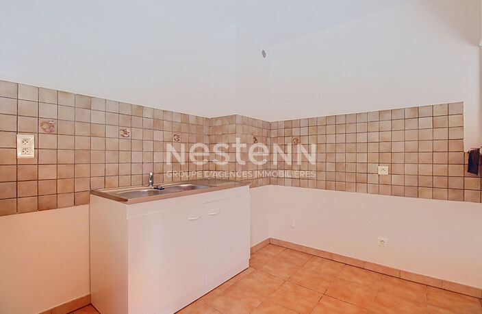 Appartement 4 pièces à vendre à Marignane - Dernier étage, calme et lumineux — photo 4