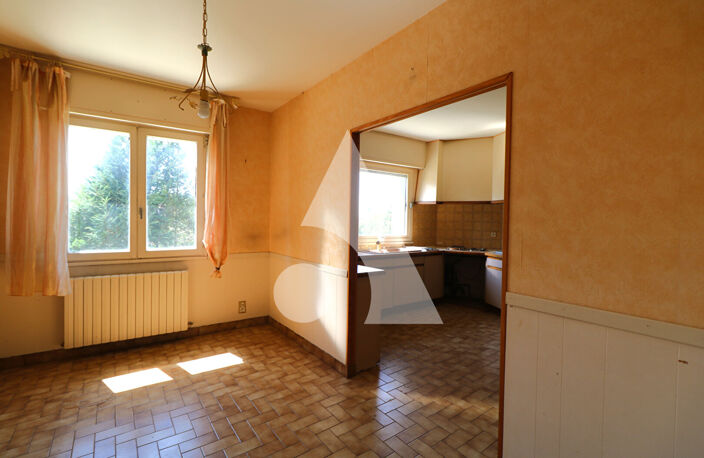Immeuble Lannemezan 228 m² habitables et 170m² commerciaux — photo 3