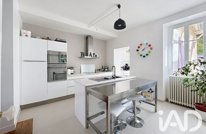 Vente Maison traditionnelle 9 pièces — photo 3