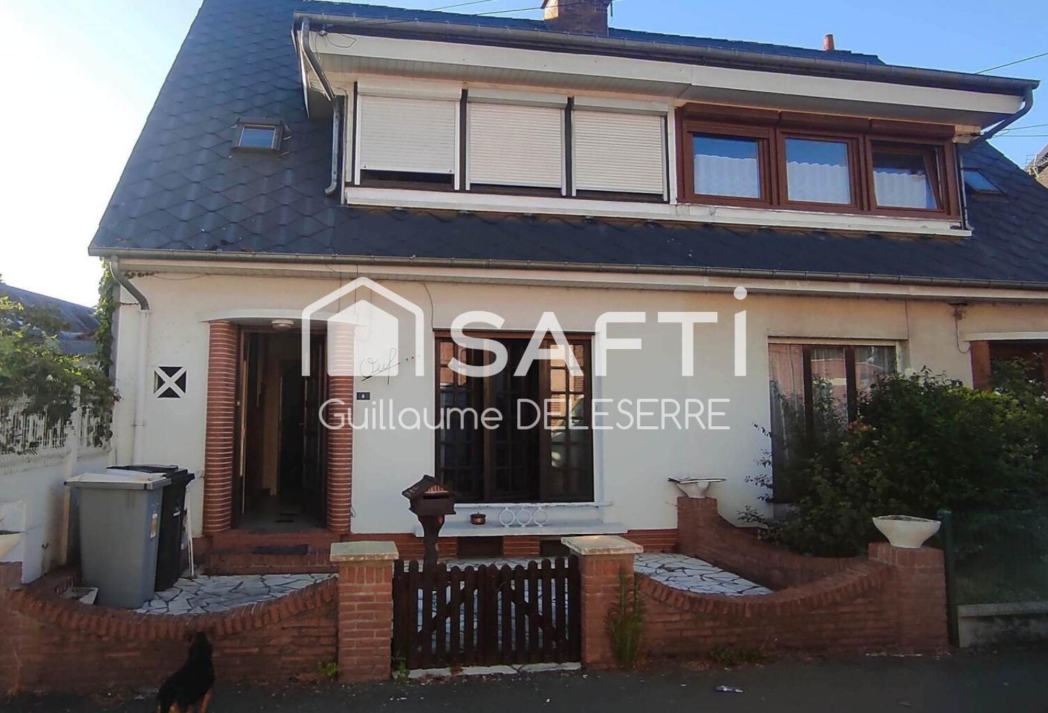 Maison de ville sur Frévent  environ 120m² , 4 chambres à l'étage toiture récente. Une belle opportunité au cœur de Frévent — photo 1