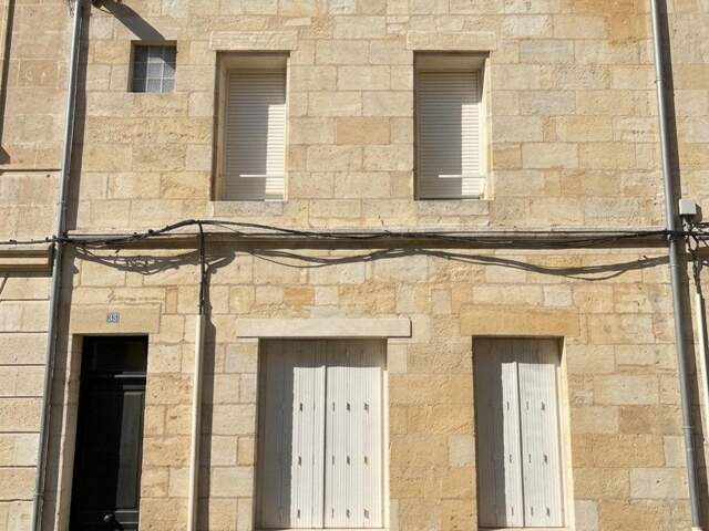 Immeuble en pierre idéal invetisseur 6.7% de rentabilité — photo du bien