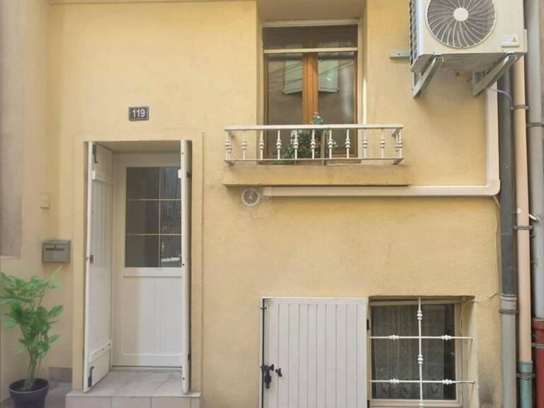 T2 meublé et équipé dans petite copropriété sans syndic et sans charge. — photo 1