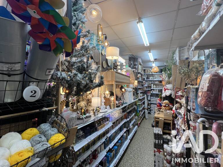 Vente Divers Commerces 133 m&sup2; — photo 1