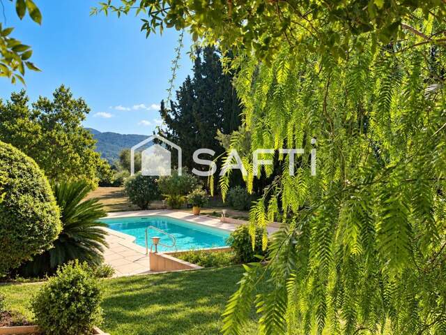 Propriété avec terrain 5000 m², piscine 10X4 m, DPE B, Canal de Provence — photo du bien