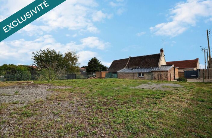 Maison en village avec toutes les commodités, 4 couchages possibles dont 1 au RDC, grand terrain constructible et divisible. Idéal pour un artisan. — photo 2