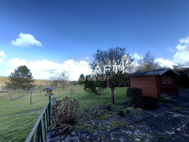 Ensemble immobilier de 250m² comprenant 2 logements — photo du bien