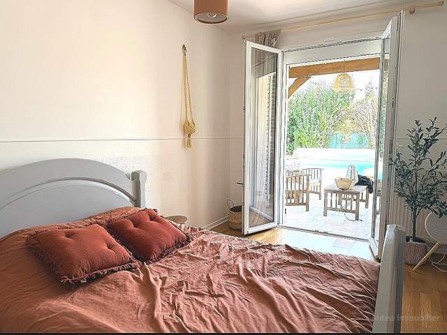 Villa avec piscine — photo du bien
