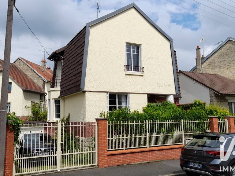 Location Maison/villa 4 pièces — photo 1