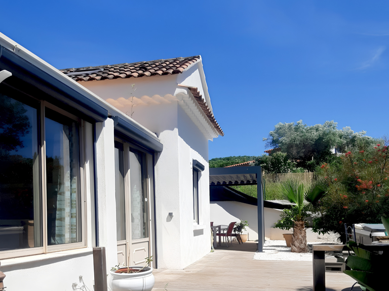 VILLA  T4 PLAIN PIED HYERES — photo 1