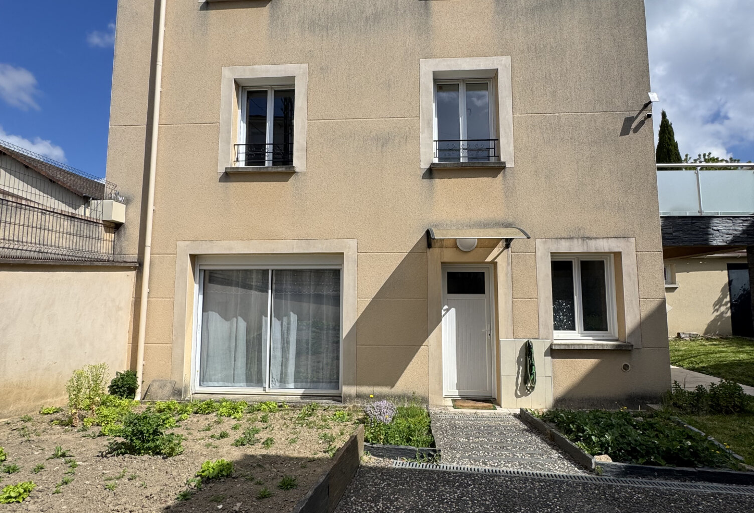 IMMEUBLE DE RAPPORT   2 LOGEMENTS   FORTE RENTABILITÉ POTENT — photo 1