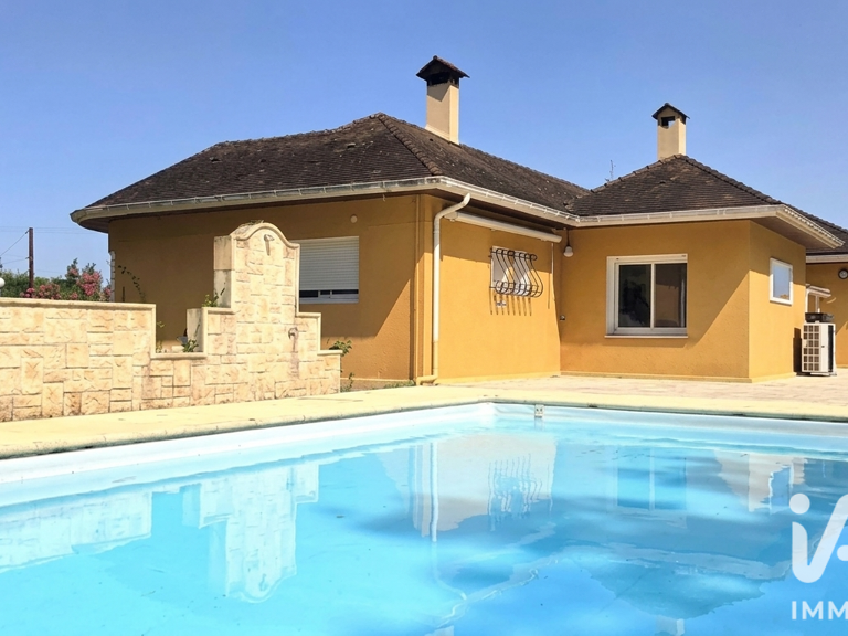 Vente Maison/villa 6 pièces — photo 1