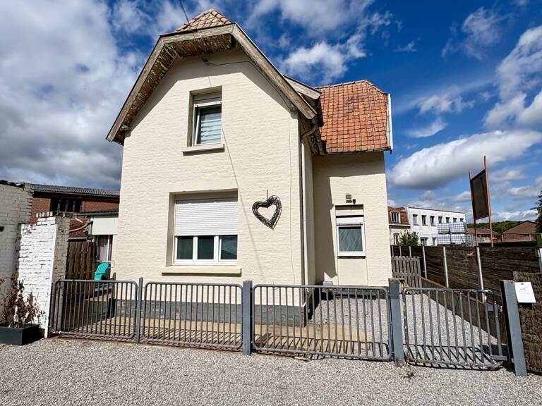 Vente Maison de village 5 pièces — photo 1