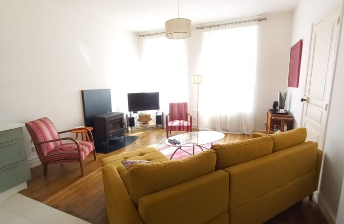 Vente Maison/villa 5 pièces — photo 2