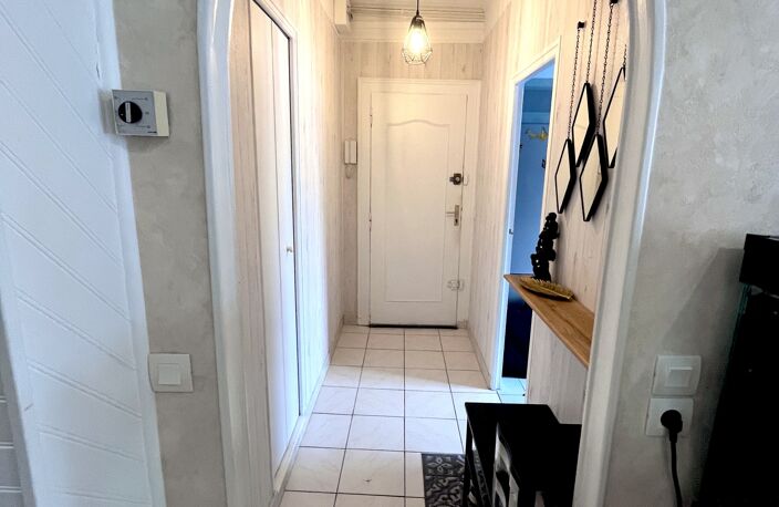 Vente Appartement 3 pièces — photo 3