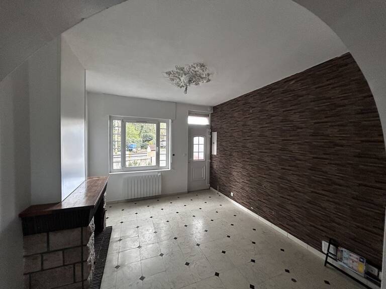 Maison à louer — photo 1