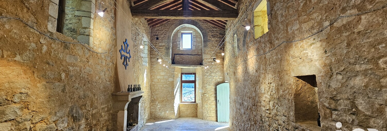 Maison 12 Pièces 300 m² à vendre à La Roque-sur-Cèze (30200)